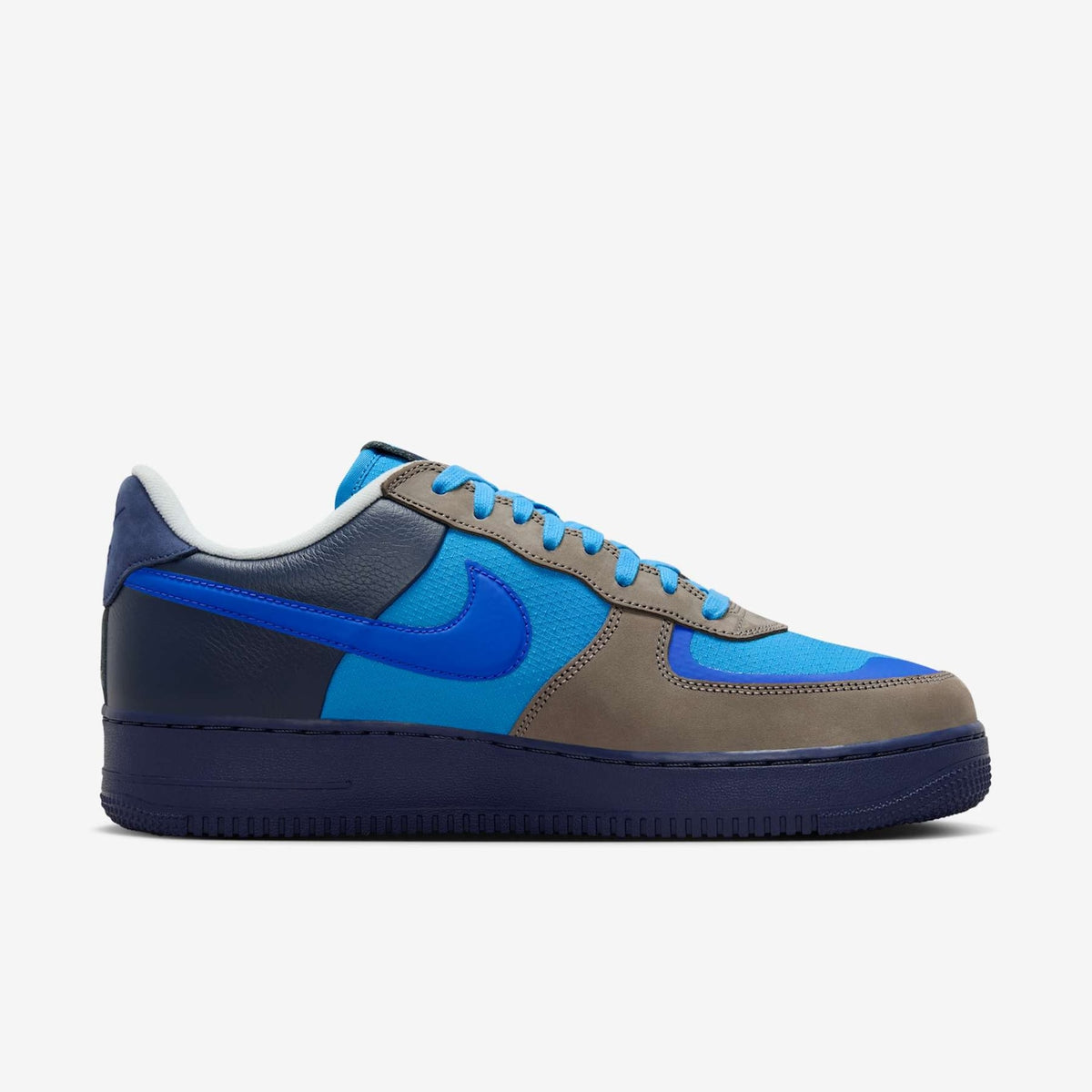 Tênis Nike Air Force 1 Low x Stash