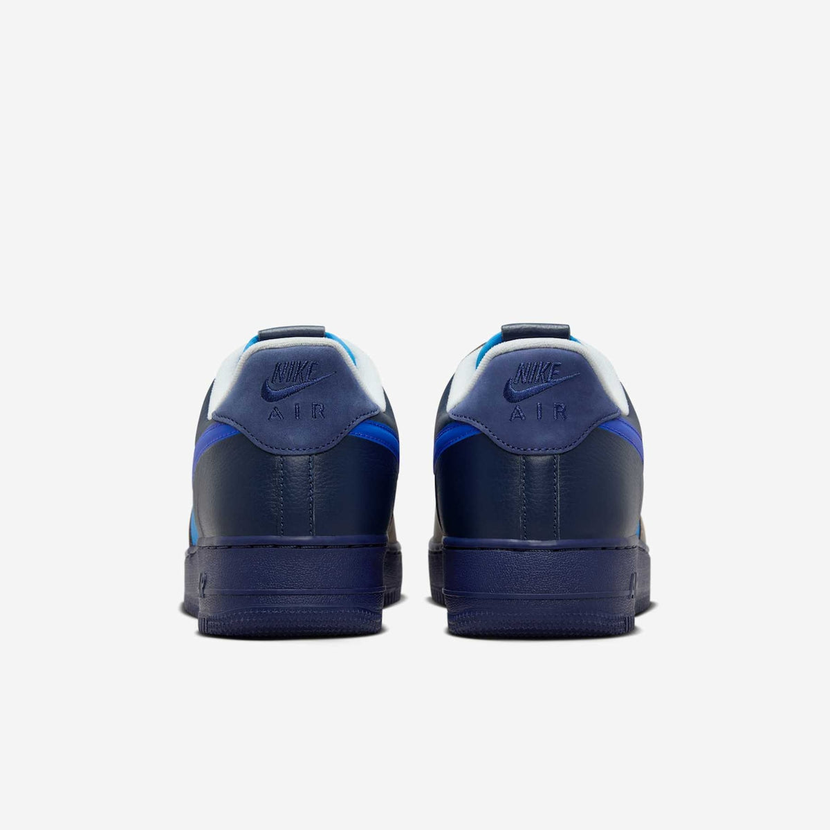 Tênis Nike Air Force 1 Low x Stash