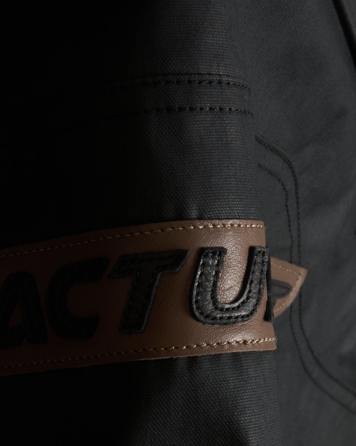 Jaqueta Waxed Jordan x Cactus Jack