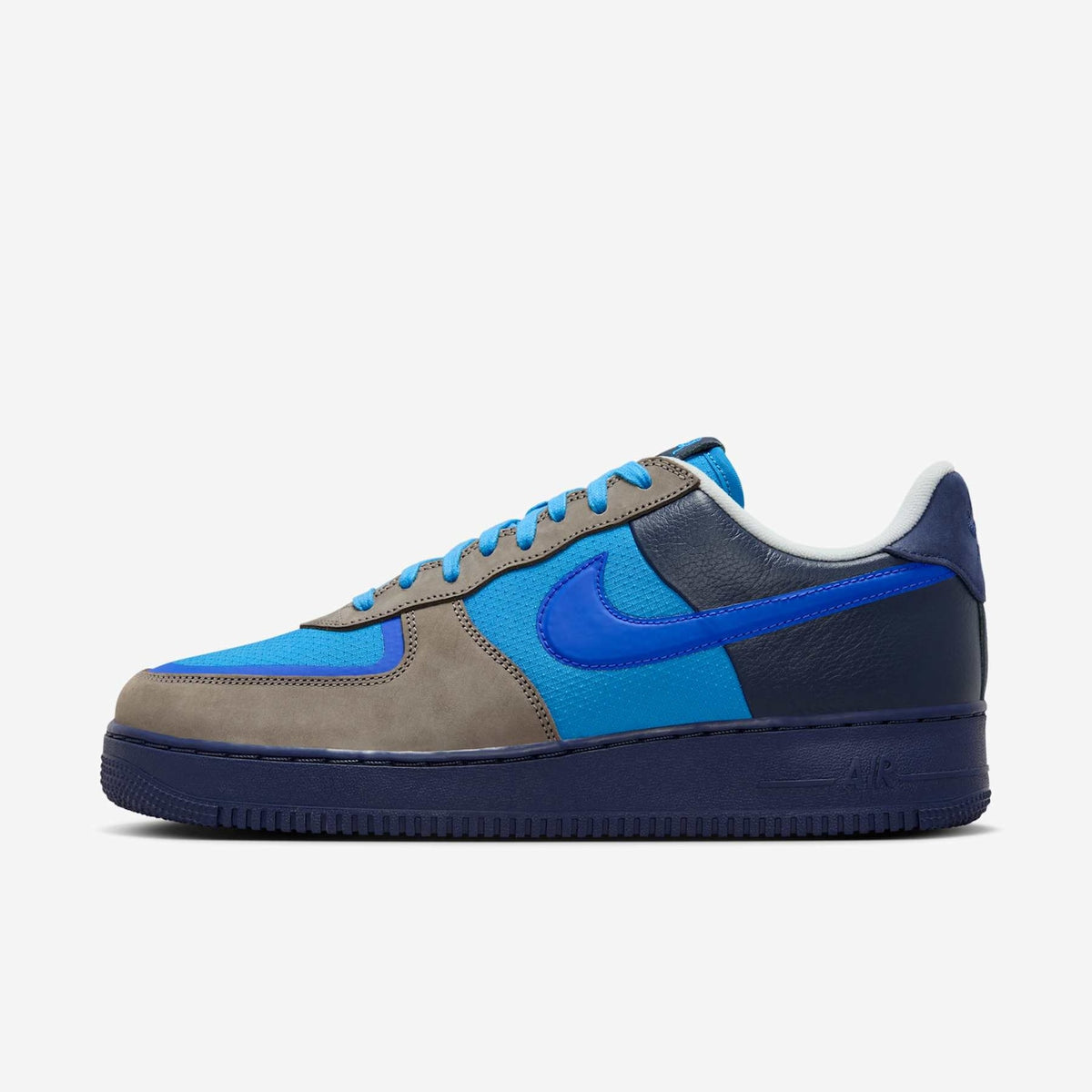 Tênis Nike Air Force 1 Low x Stash