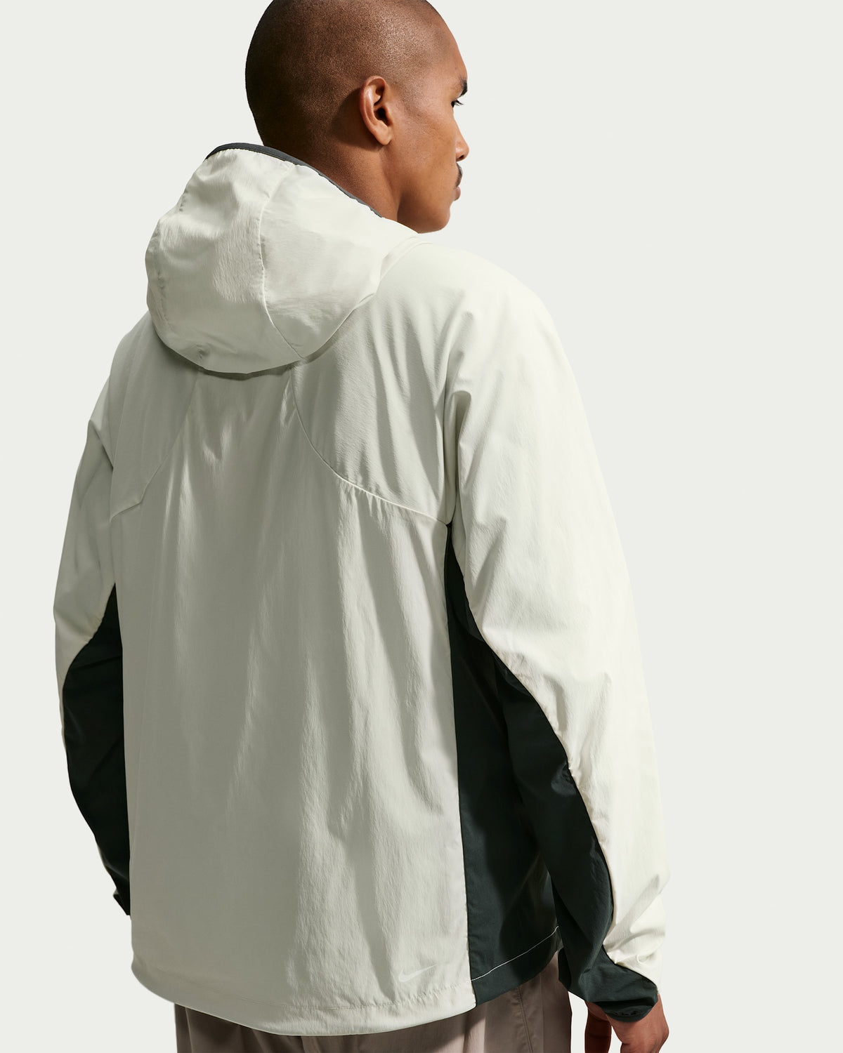 Jaqueta Nike ACG Five Towers