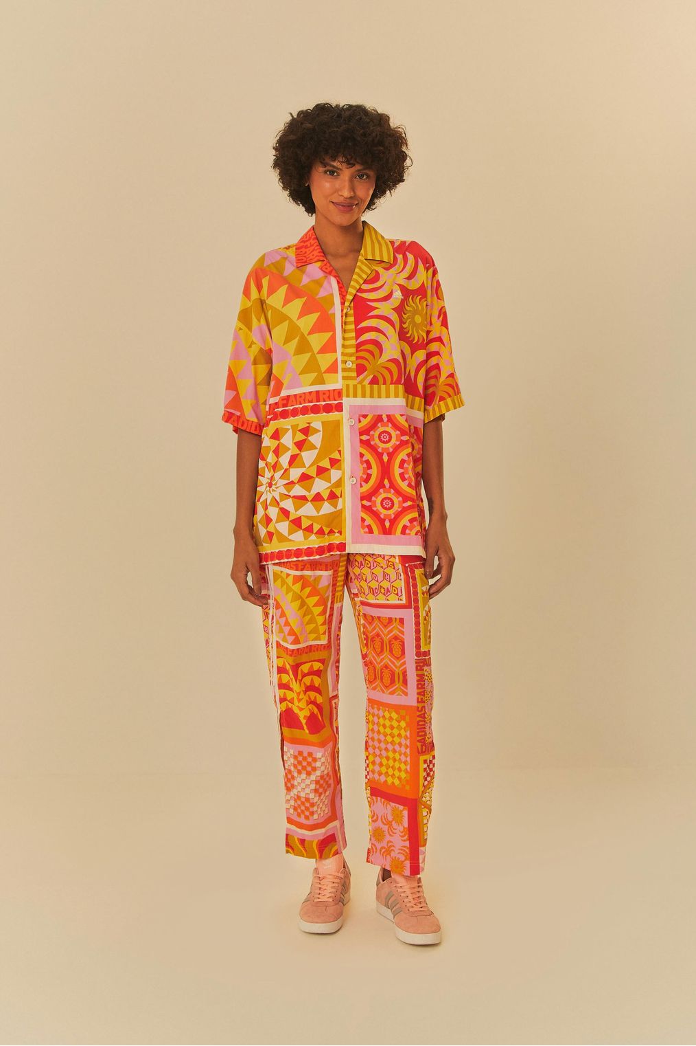 Camisa Adidas x Farm Rio Solar Kaleidoscope