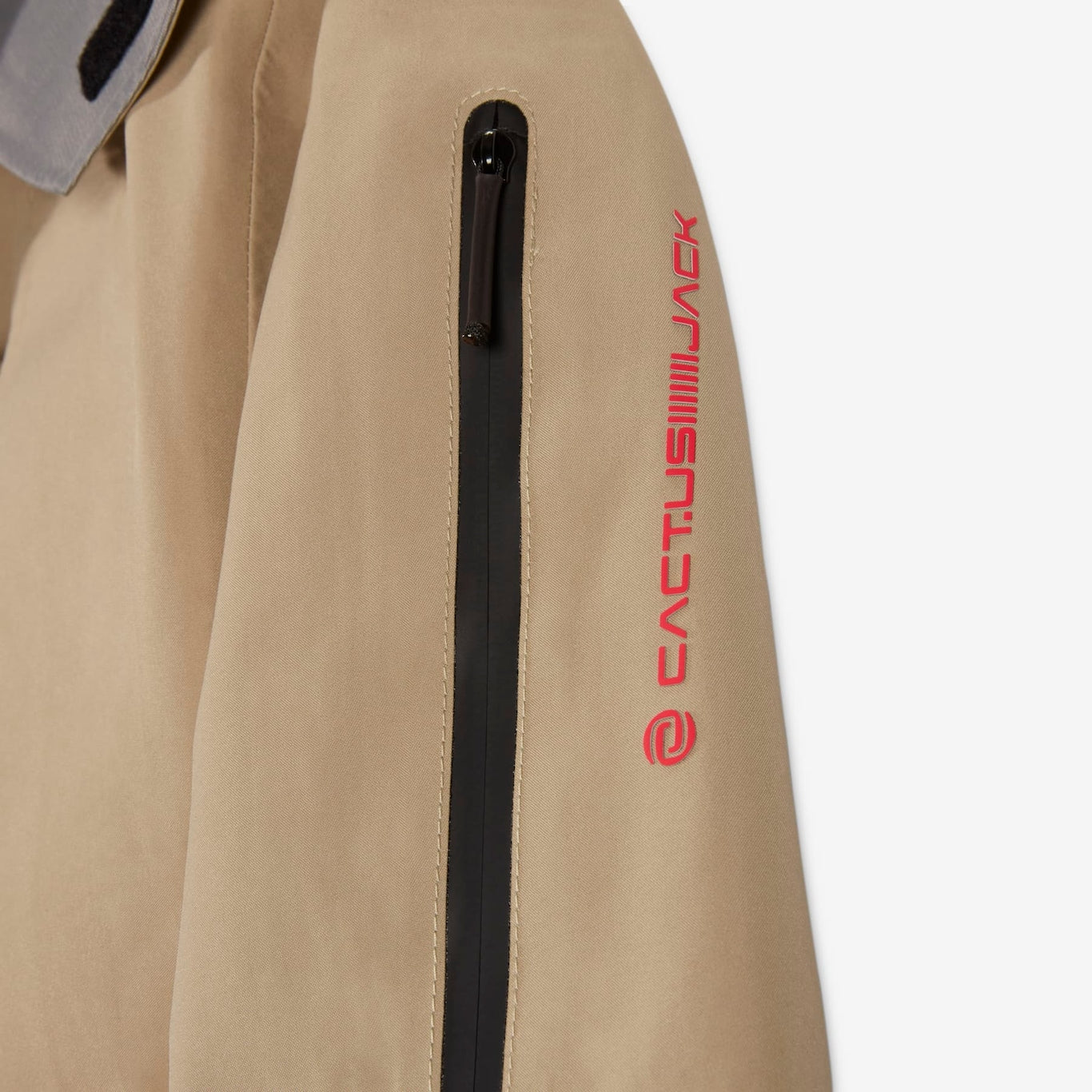 Jaqueta Nike x CACT.US CORP