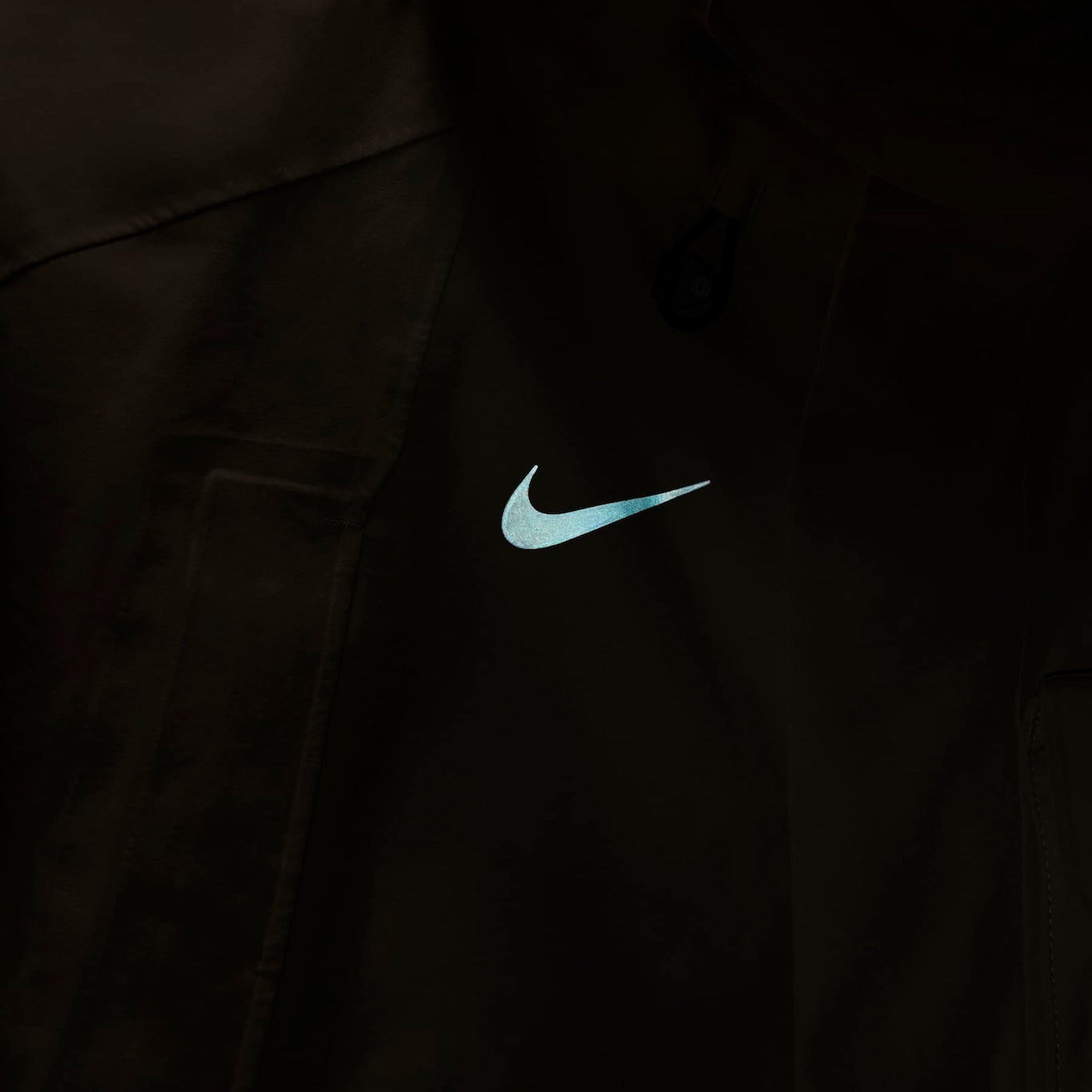 Jaqueta Nike x CACT.US CORP